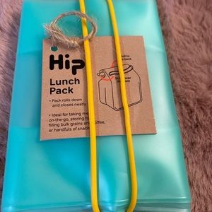 NWT! Hip Lunch Pack